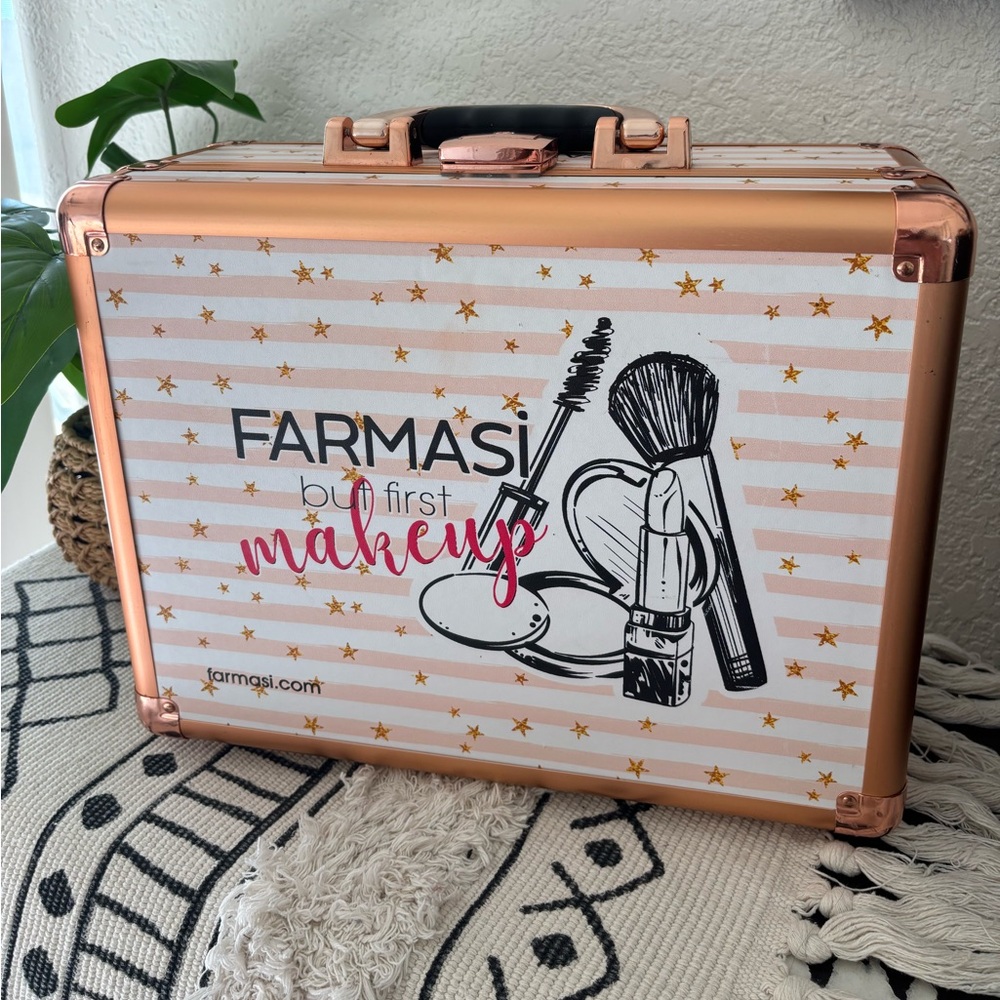 Farmasi Makeup Case with Rose Gold and Pink Design